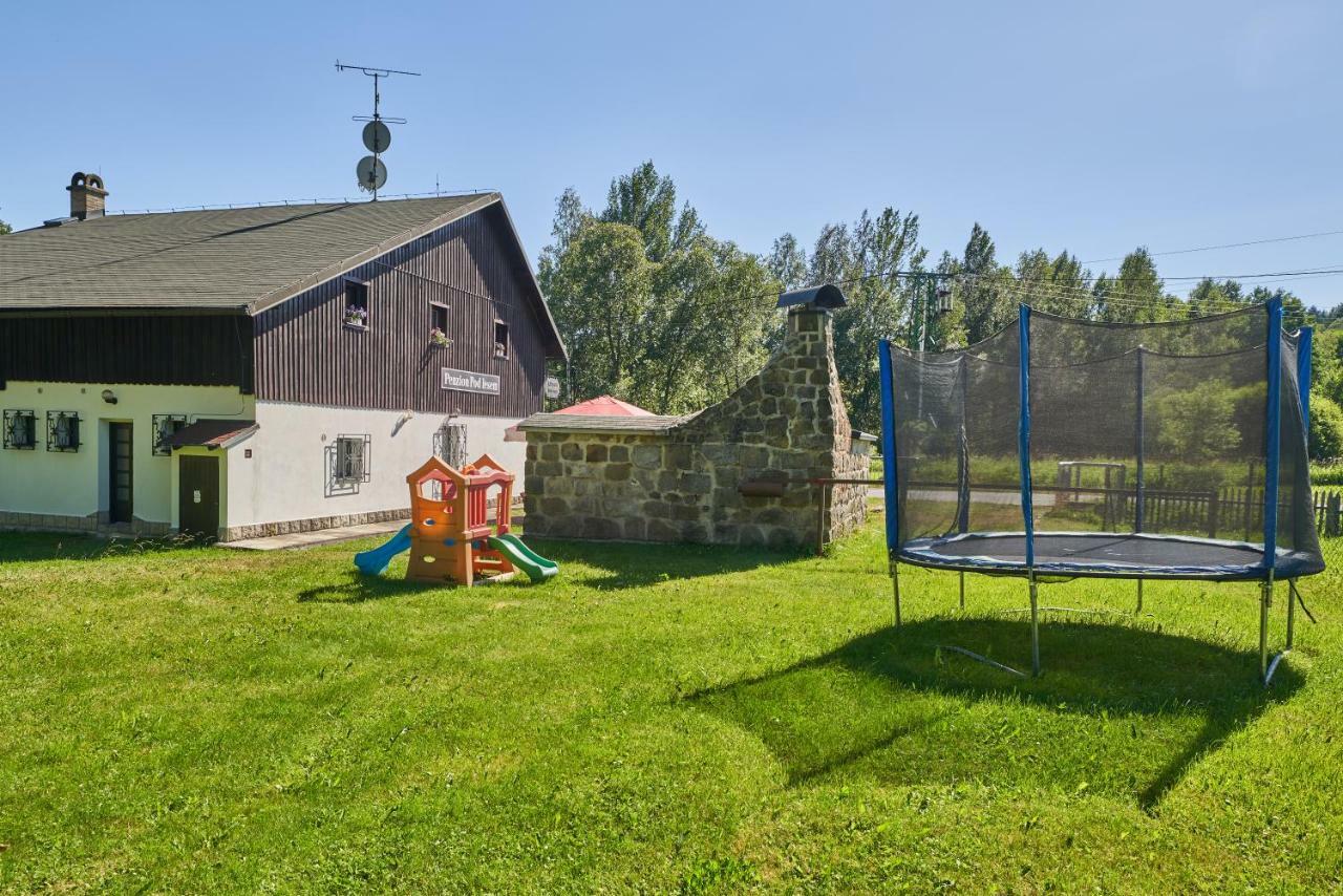 Penzion Pod Lesem Hodkovice Exterior foto